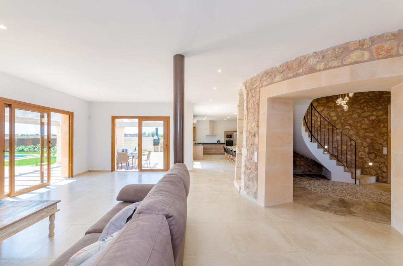 Es Moli D'En Sion Villa Sa Pobla Eksteriør bilde